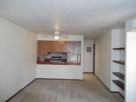 2920 Palo Verde Dr NE #B Photo 1