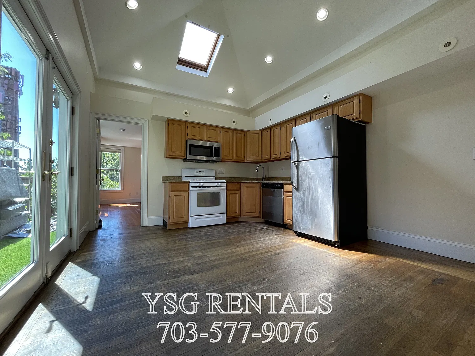 4 bed, 2400 sqft, $7,799 — Photo 2