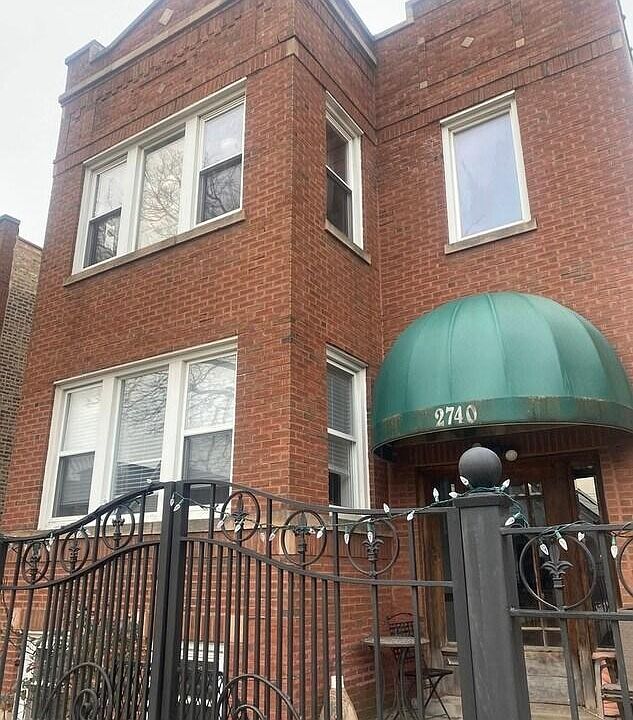 1st image of 2740 N Campbell Ave #2