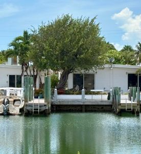 10 7th St, Key Colony Beach, FL, 33051
