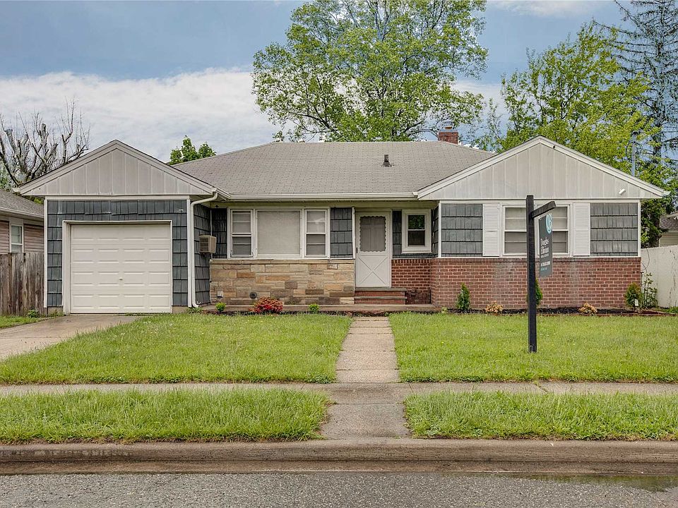 1st image of 59 Doris Ave