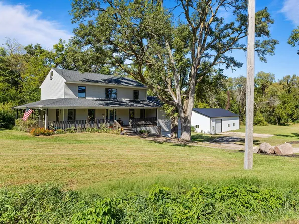 14848 NE White Oak Dr, Elkhart, IA 50073