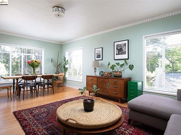 5th image of 6014 Majestic Ave
