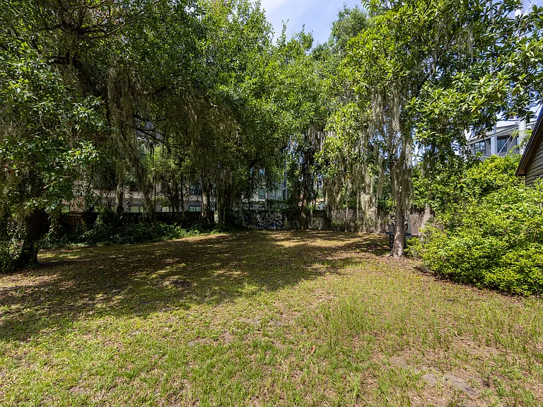 1113 NW 5th Ave — Photo 30