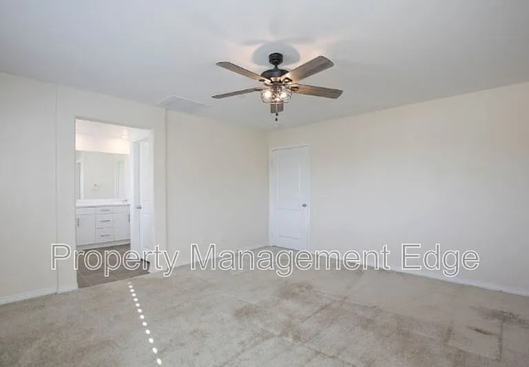 30205 Chamonix Cir — Photo 15
