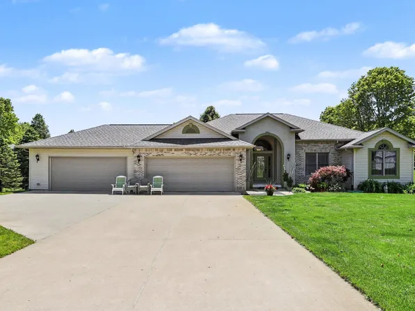174 Hickory Hls, Marshall, MI 49068