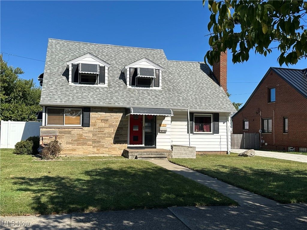 Real estate listing image