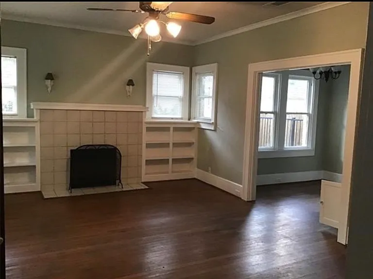 2135 Stanley Ave — Photo 4