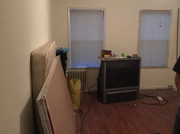 688 Hawthorne St, Brooklyn, NY 11203