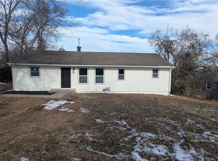 3812 E 93rd St, Kansas City, MO 64132