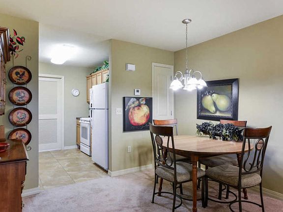 5th image of 260 Toni Ln Unit A