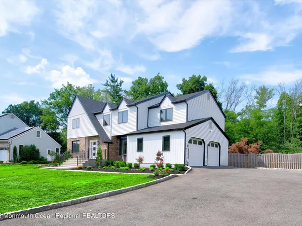 43 Manor Drive, Marlboro, NJ 07746