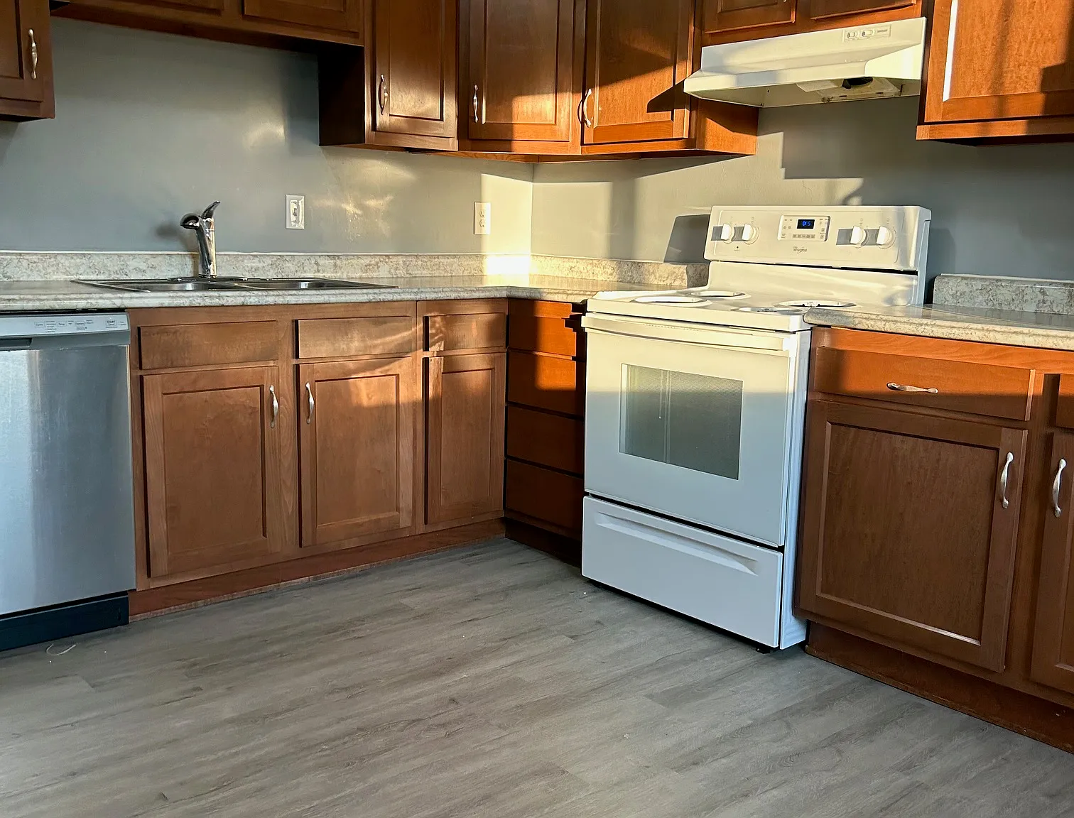 2 bed, 825 sqft, $925 — Photo 4