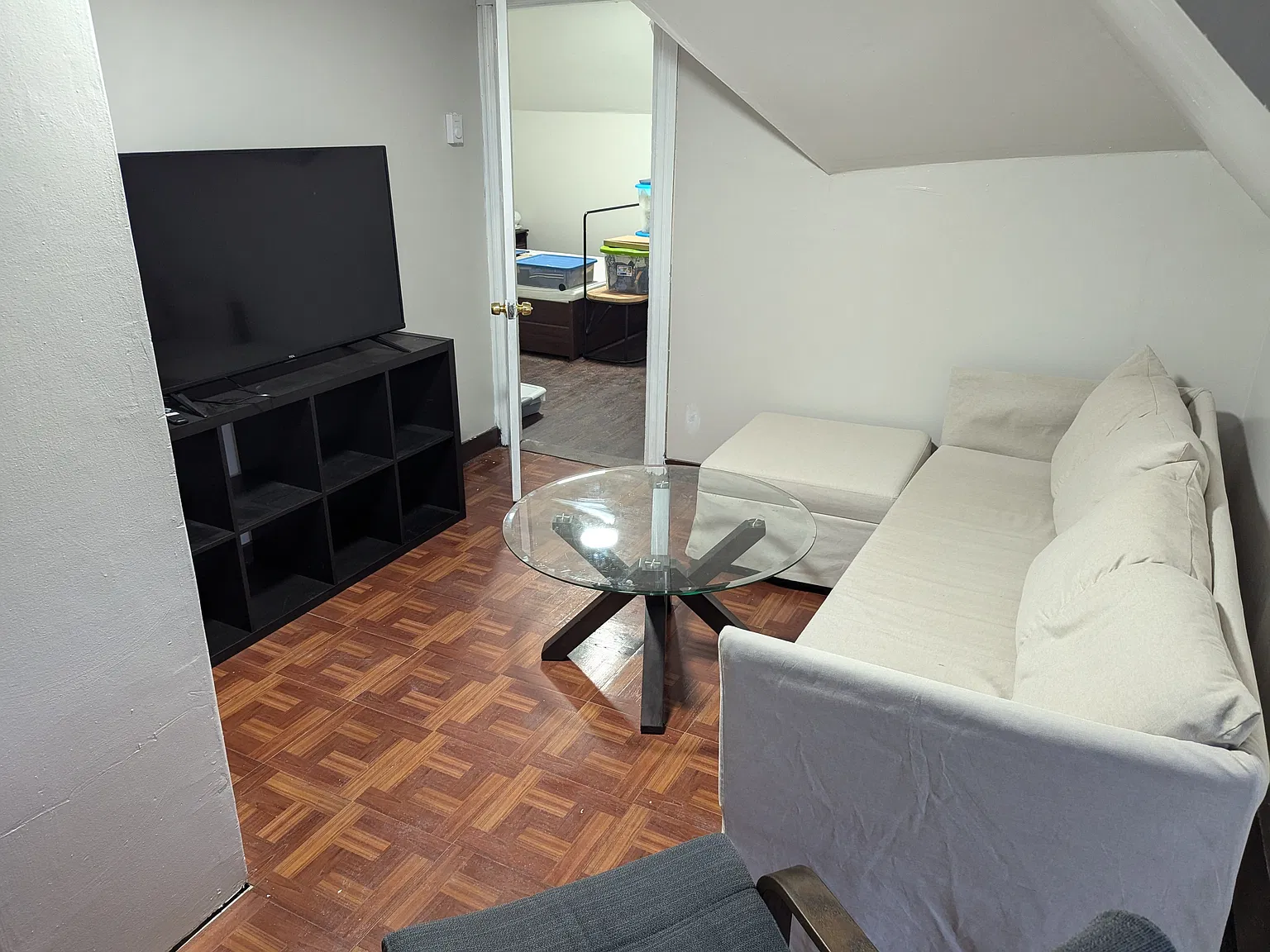 2 bed, 650 sqft, $1,750 — Photo 2