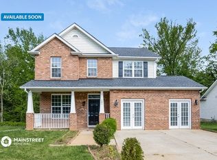 101 Chattaroy Dr, Charlotte, NC 28214