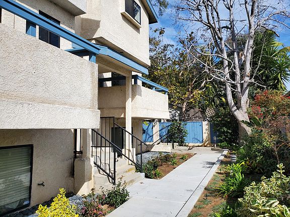 4th image of 830 N Juanita Ave Unit 5
