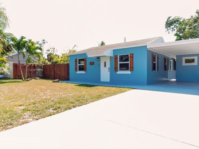 6925 Westview Drive, Lake Worth, FL, 33462