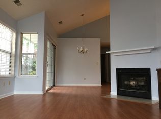 4284 Hampton Rdg, Lexington, KY 40514