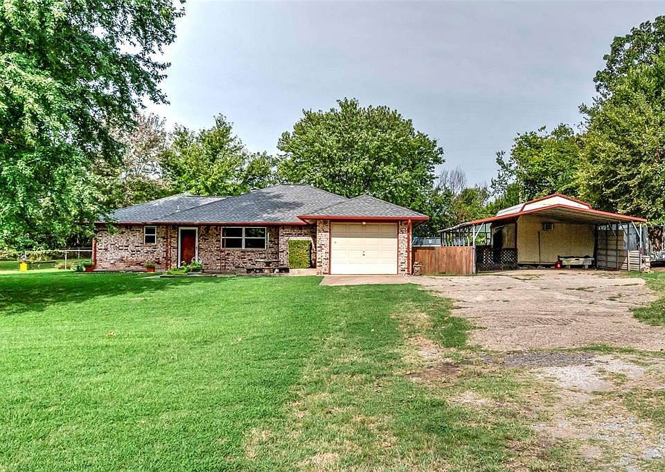 1st image of 121 Meadow Ln
