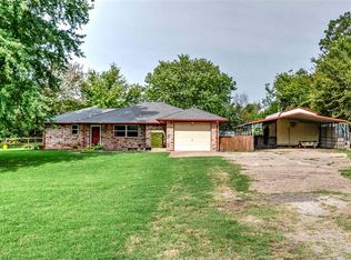 121 Meadow Ln, Chandler, OK 74834