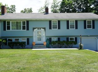18 Settler Cir, Windsor, CT 06095