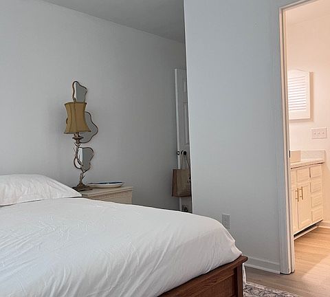 2nd Bedroom -Full