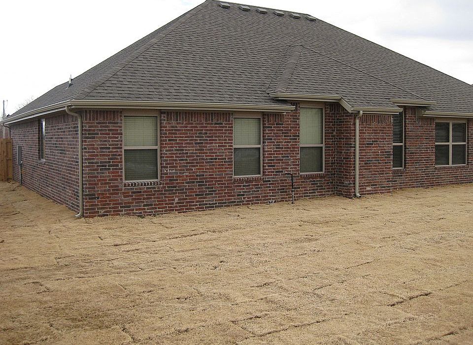 2nd image of 3751 E Embry Dr