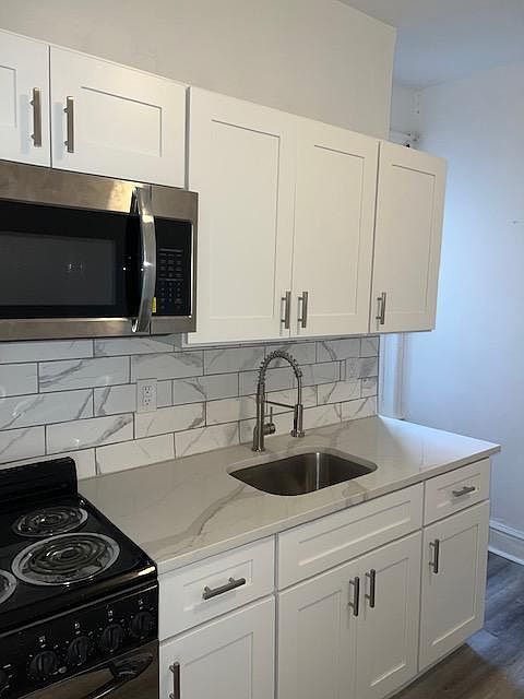 1st image of 120 S 51st St Floor 2