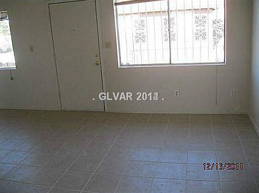 2nd image of 3355 Covey Ln APT 1