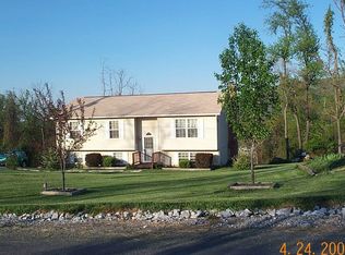 119 Granny Smith Rd, Linden, VA 22642