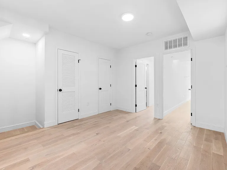 3607 13th St NW — Photo 37