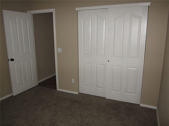 5th image of 5891 Megan St