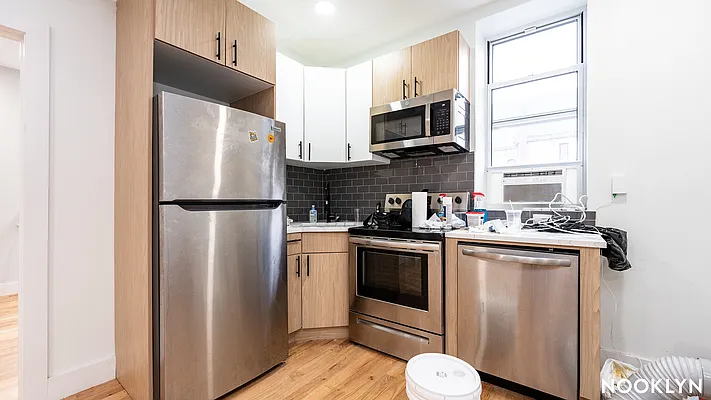 Rented by Nooklyn NYC LLC | media 10