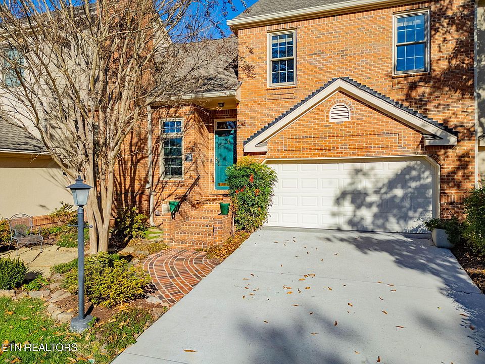 1st image of 916 Highland Point Dr