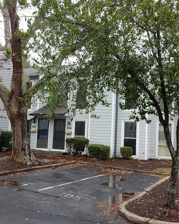 1st image of 1057 Riverbend Club Dr SE
