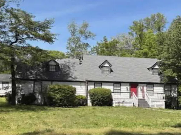 2205 Pioneer Dr, Birmingham, AL 35226