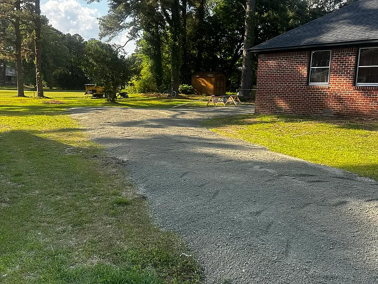 Shoreline Dr — Photo 2