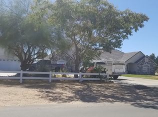 15381 Wells Fargo St, Hesperia, CA 92345