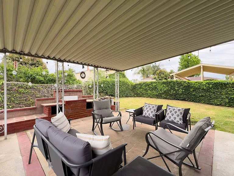 16103 Wedgeworth Dr — Photo 20