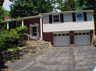 11 New Brighton Rd, Pittsburgh, PA 15202