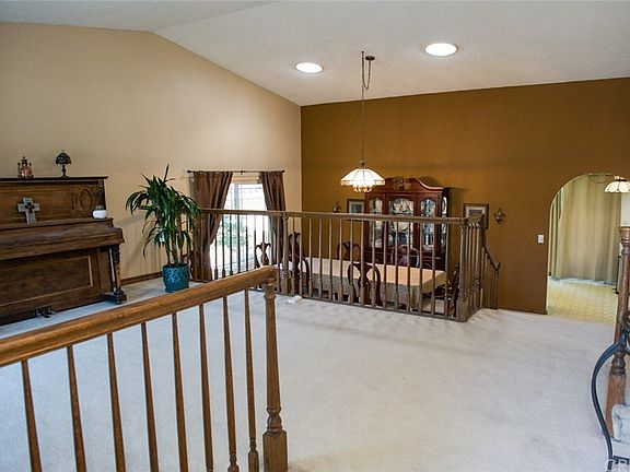 4th image of 3898 Calle Buena Vis