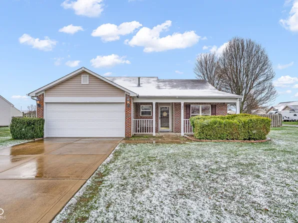 865 Palomino Pl, Bargersville, IN 46106