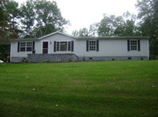450 Red Hill Rd, Hillsville, VA 24343