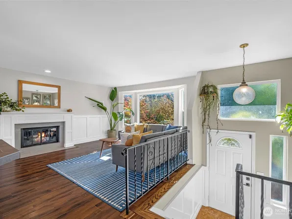 8109 42nd Street Ct W, University Place, WA 98466