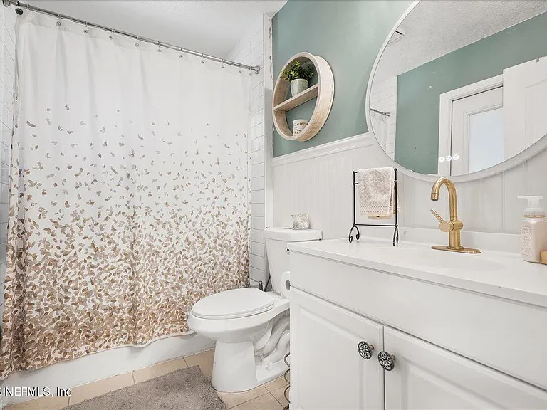 5281 Oxford Crest Dr — Photo 24