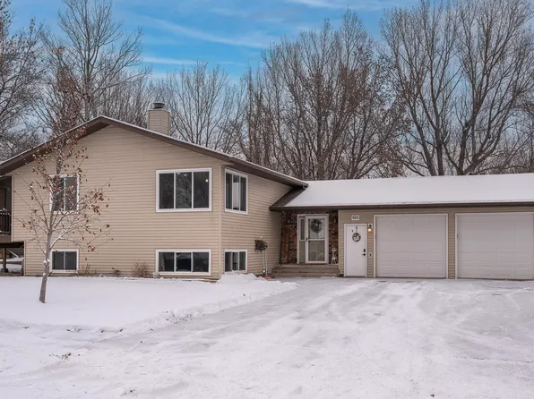 1026 2nd Ave NW, Hazen, ND 58545