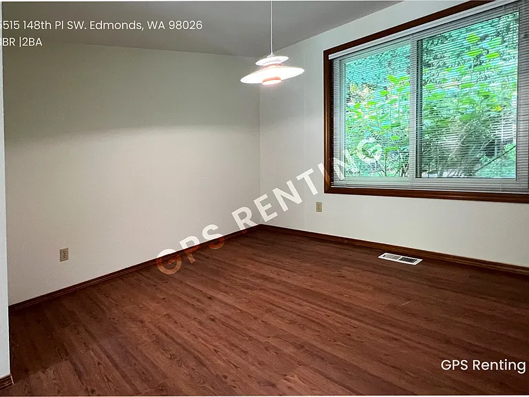 5515 148th Pl SW — Photo 7