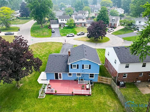 3rd image of 4528 Satinwood Ct