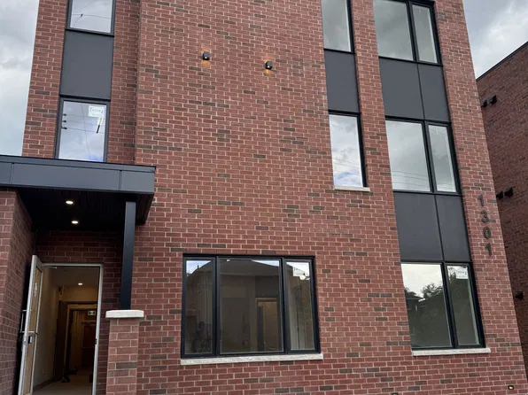 1301 Dorchester Ave, Ottawa, ON