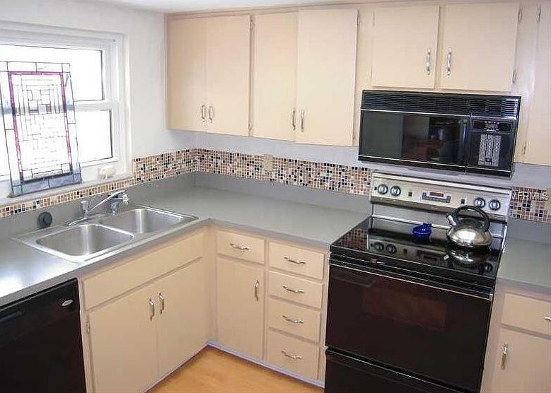 2nd image of 7723 Bristol Ct